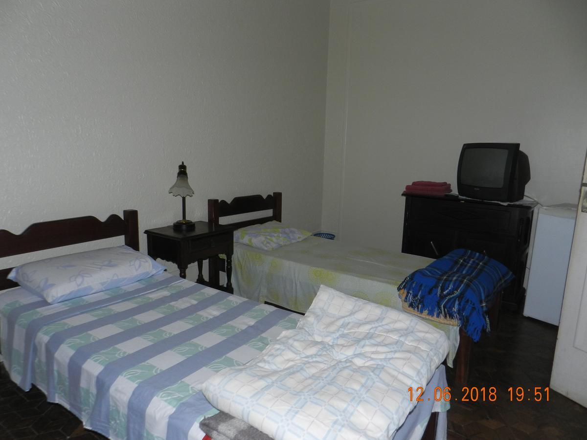 Morada Do Estudante Apartment Pelotas Luaran gambar
